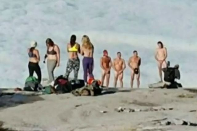 The tourists who stripped on Mt. Kinabalu. Image from 2OceansVibe.